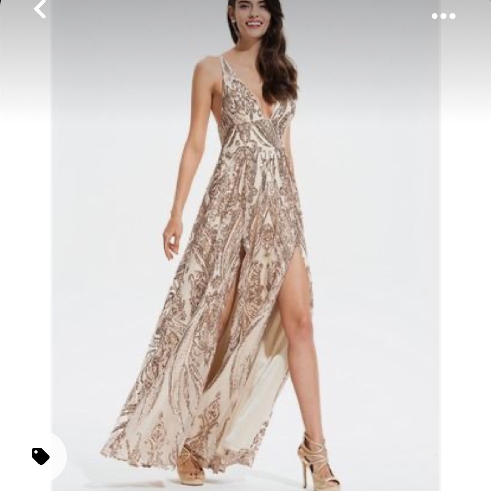 A-Line V-neck Floor Length Sequined Prom dress